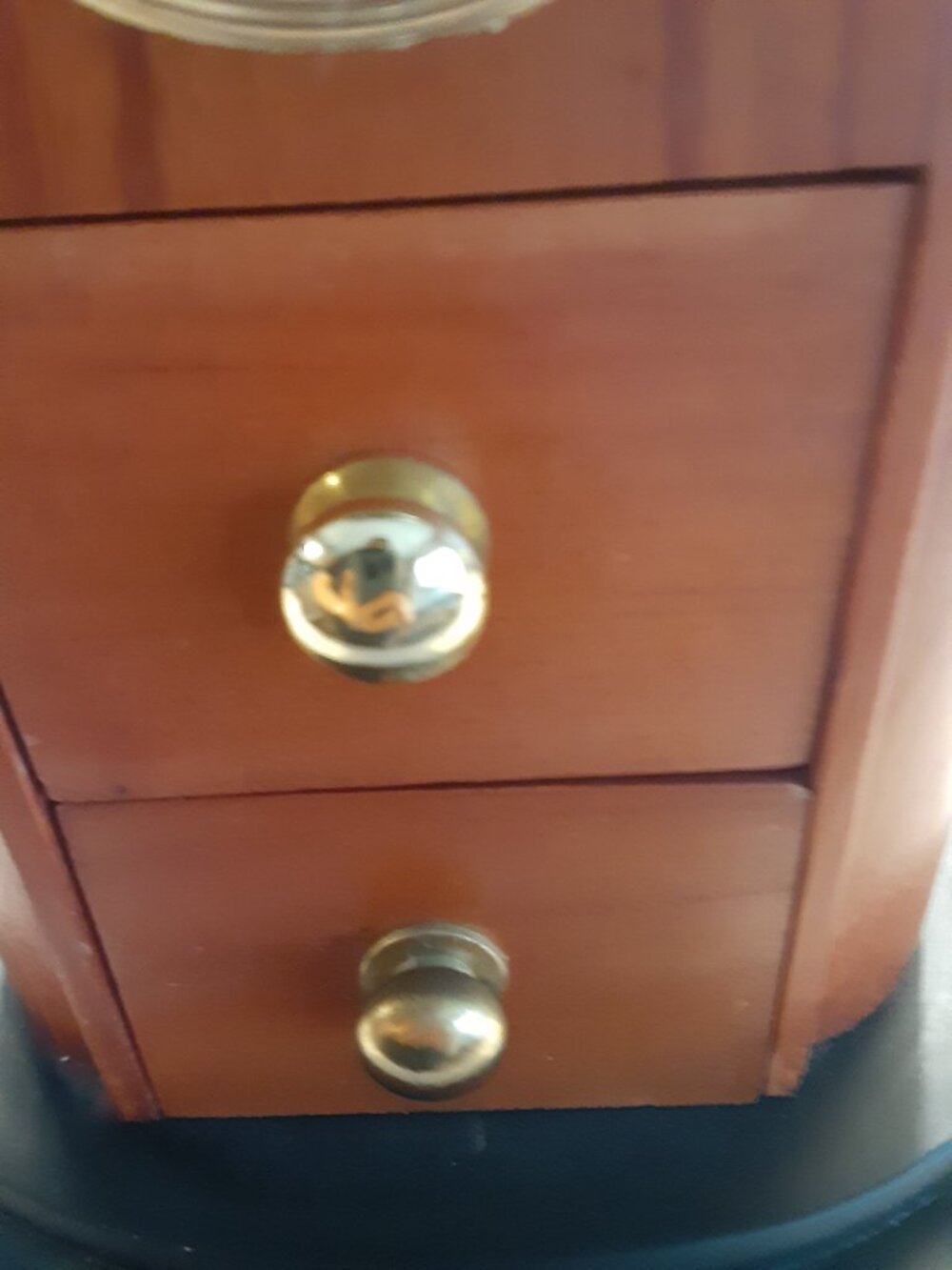 Vintage Linden Mahogany finished wooden jewelry box / clock housing case - Picture 2 of 14